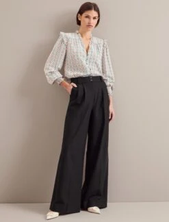 Stella Silk Shirt - Cream Floral Tile Print -The Modern Femme Sales AU24 S46 STELLA CREAMFLORALTILEPRINT LS 24178 2778bf29 4b1d 47b2 8402 0afa58a7e6ba