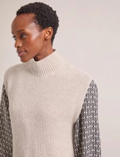 The Modern Femme Sales 15 Janice Cashmere Blend Funnel Neck Sleeveless Jumper - Oatmeal